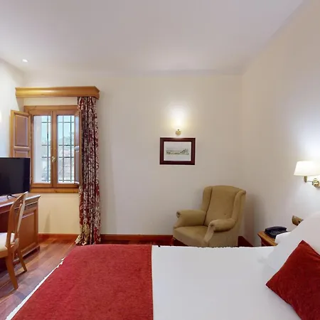 Azz Penafiel Las Claras Hotel & Spa-3